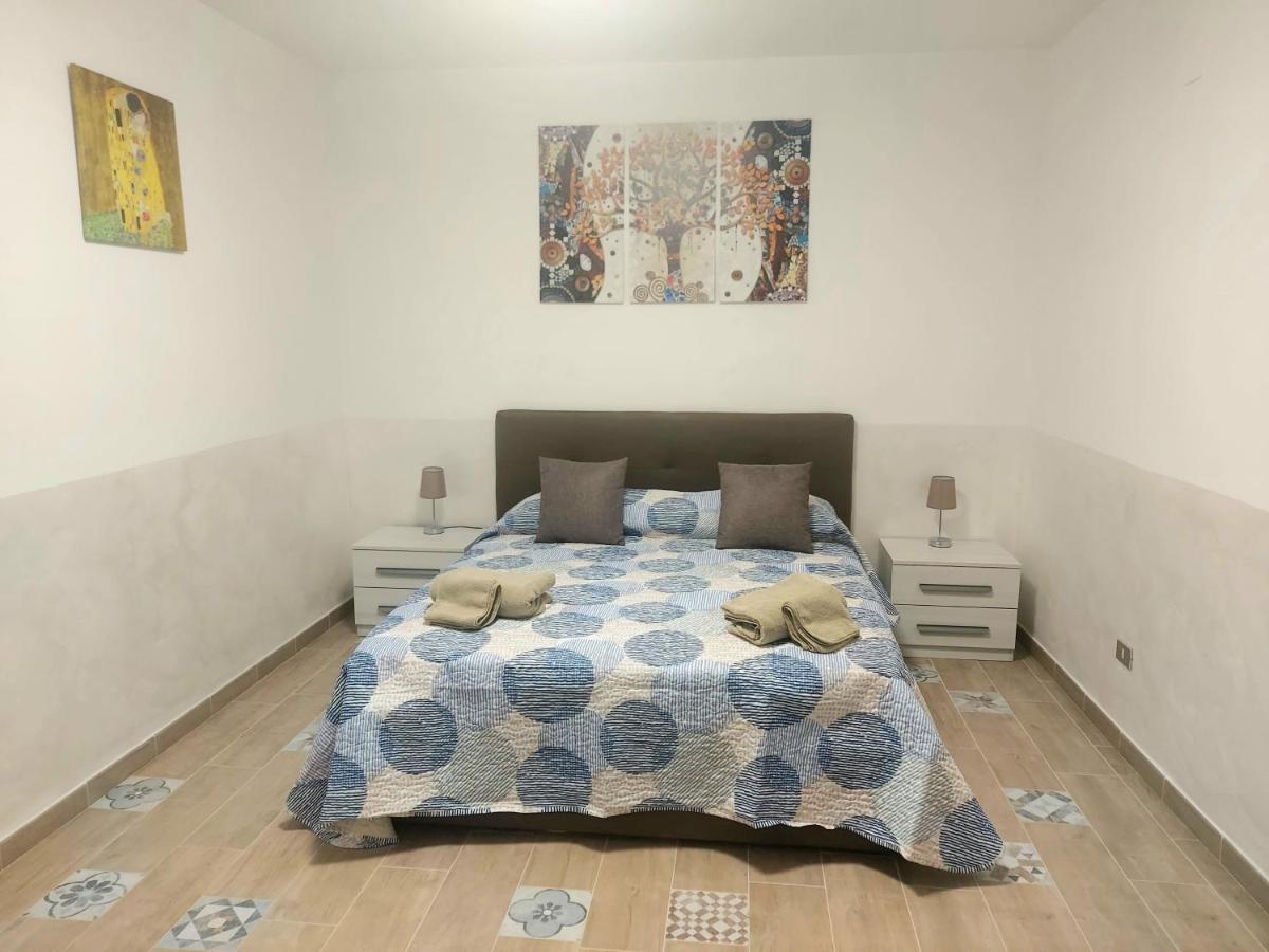Casa Relais Apartment เนเปิลส์ ภายนอก รูปภาพ